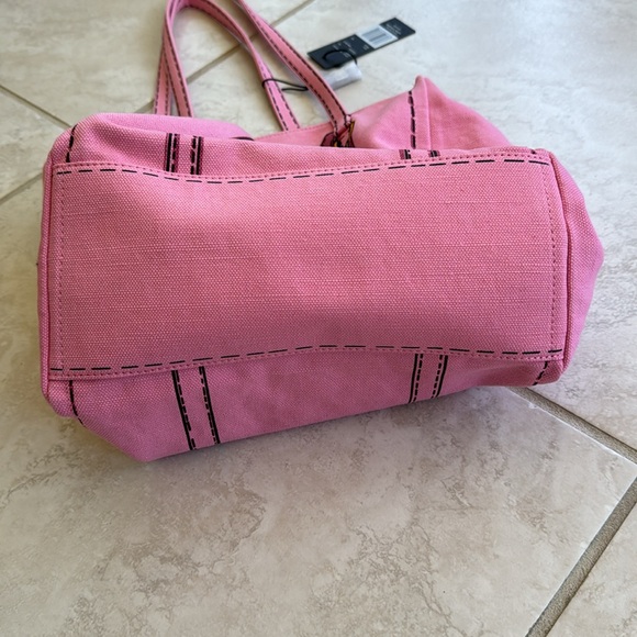 MARC JACOBS The Trompe L’oeil Tag tote bag in Pink canvas - Picture 3 of 8